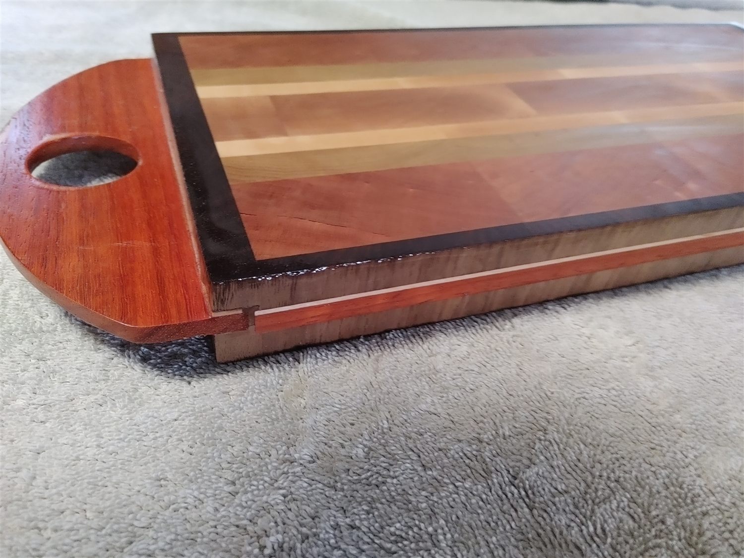 Resin-river board — handmade by QCraft