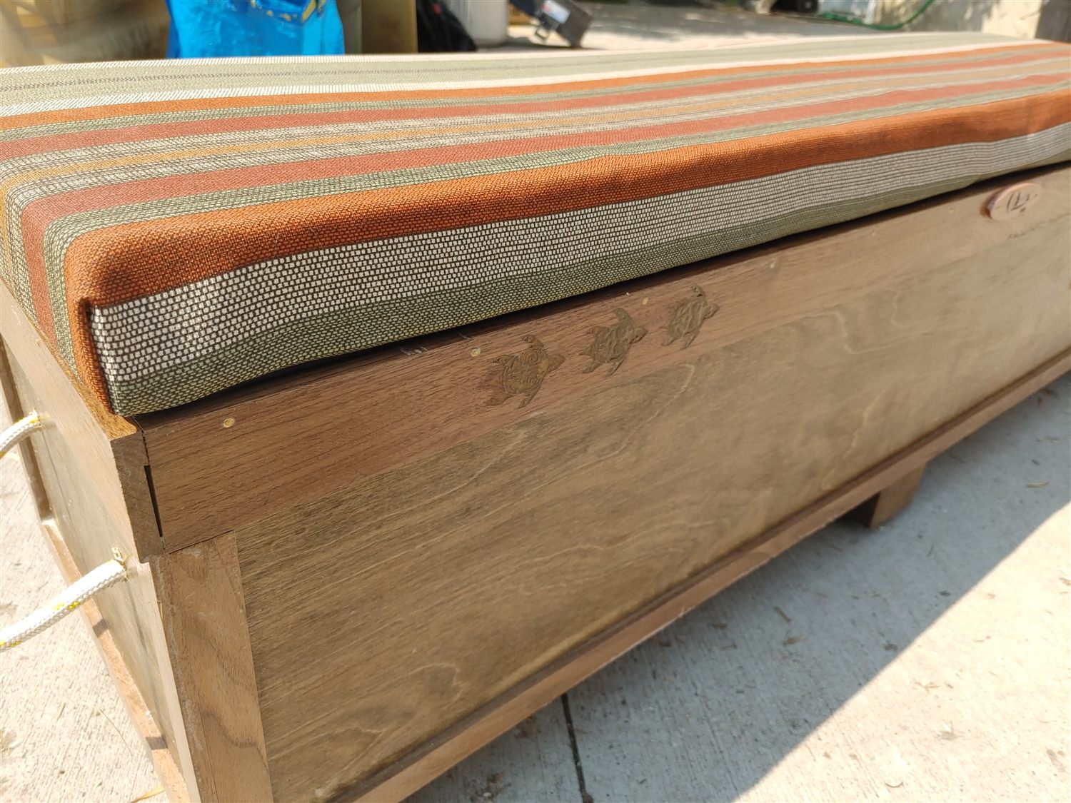 Storage bench — handmade by QCraft