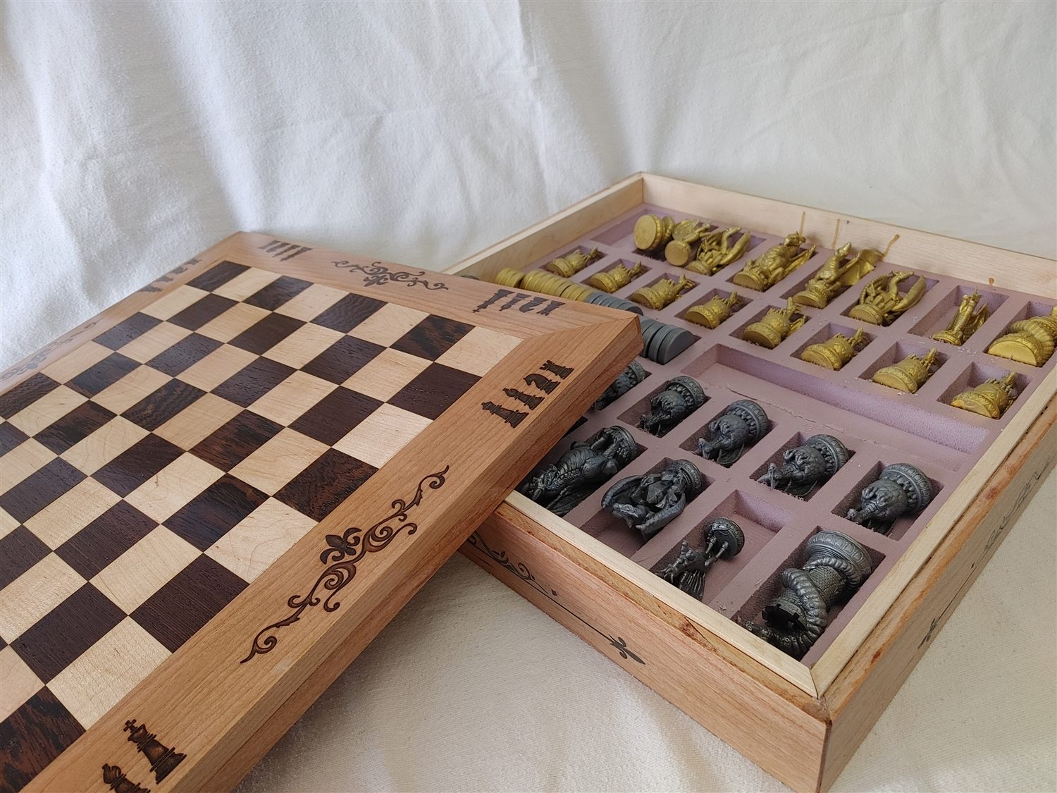 Chess & checkers box — handmade by QCraft