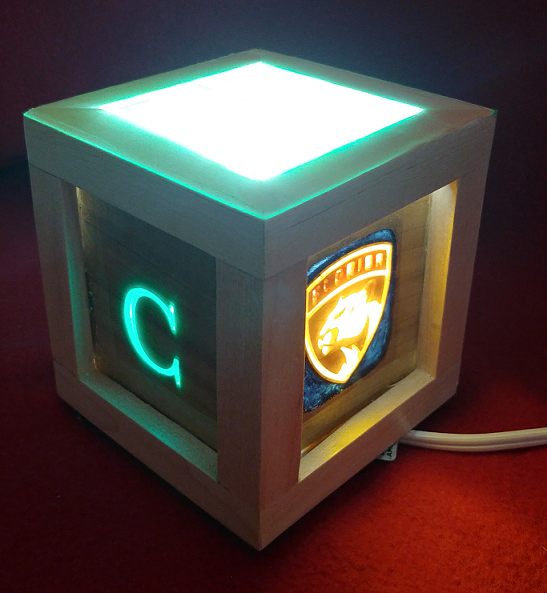 Cube lamp — handmade by QCraft