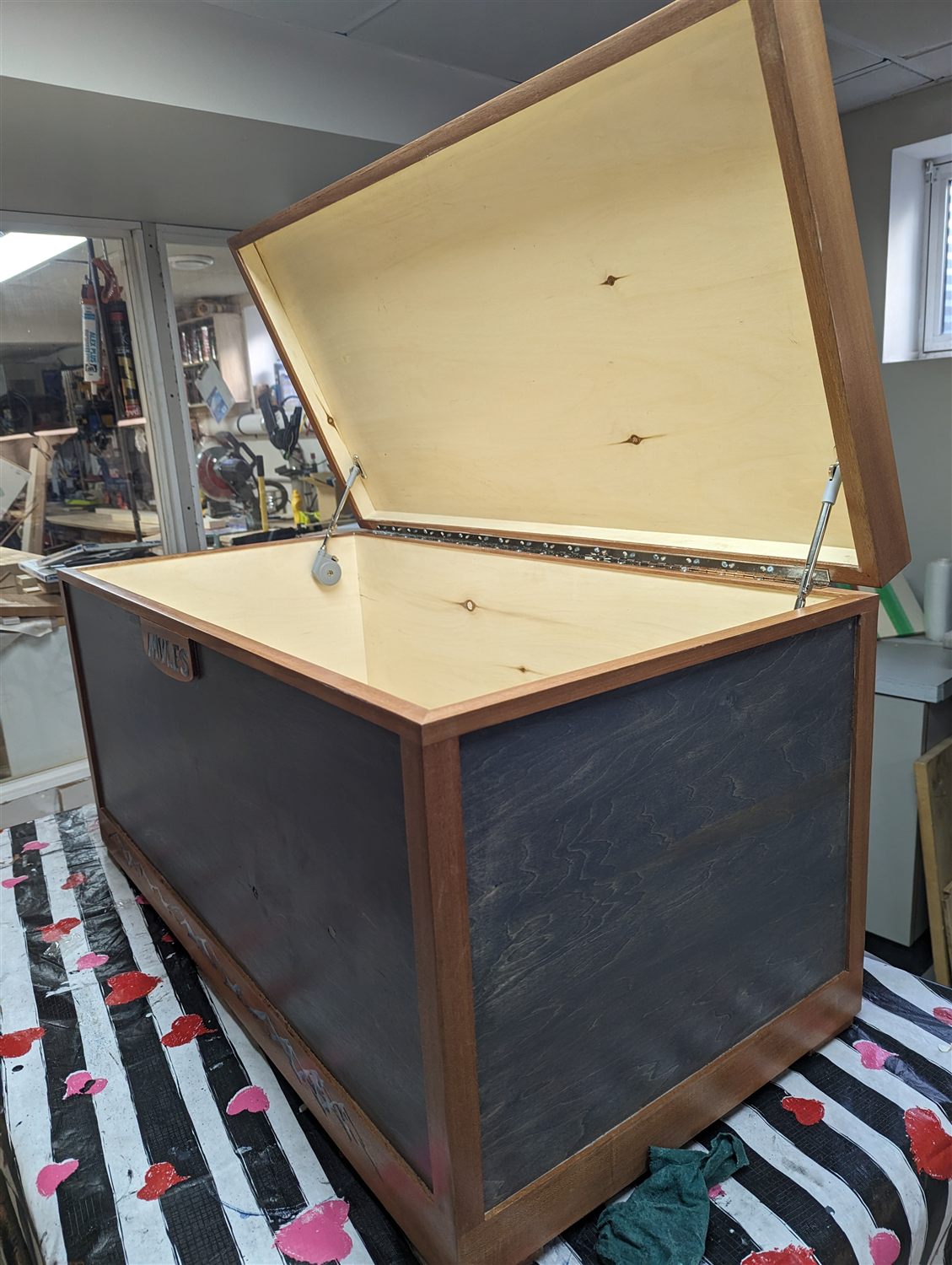Storage chest — handmade by QCraft
