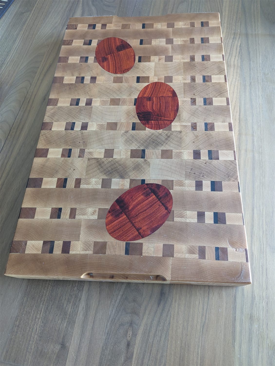 End-grain cutting board — handmade by QCraft